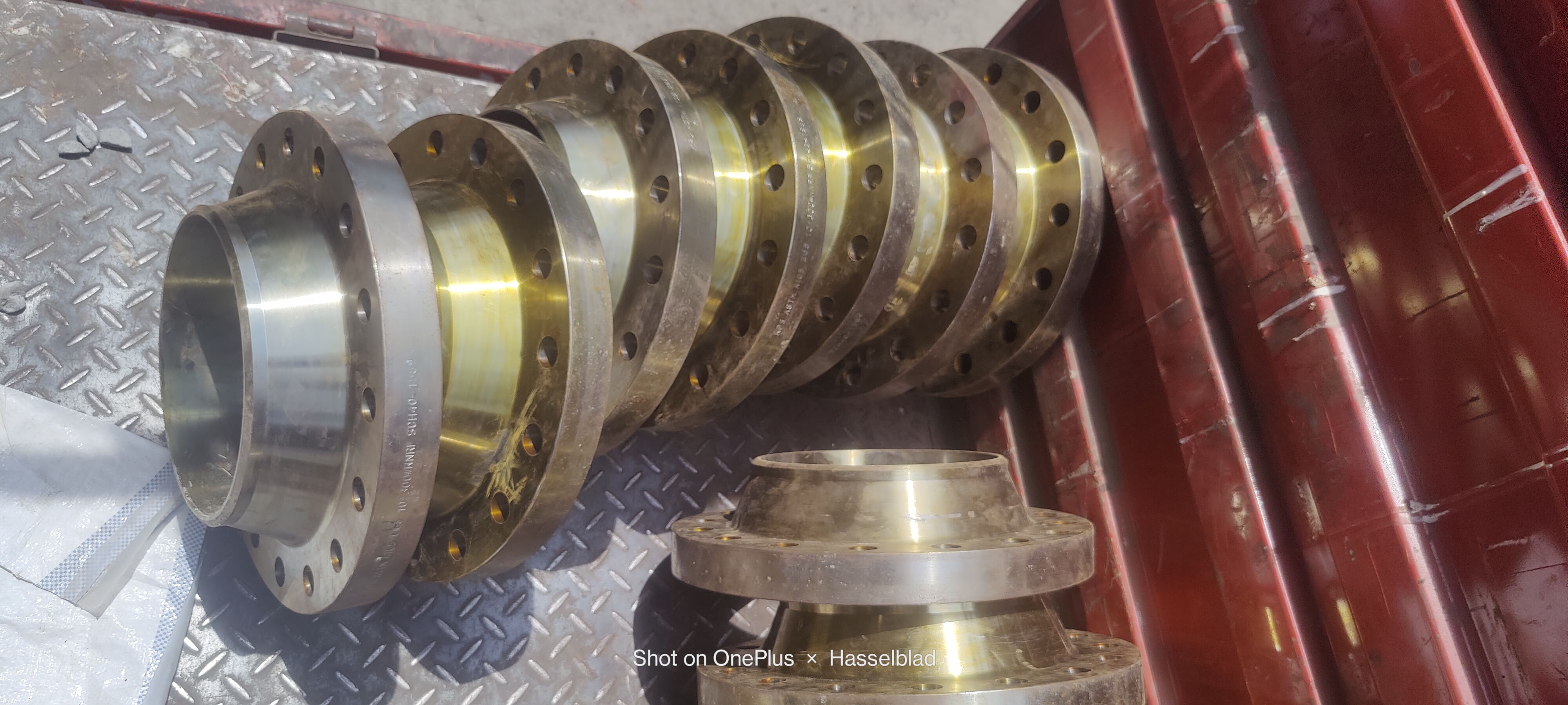 Kemlite quality inspection and industrial flange work
